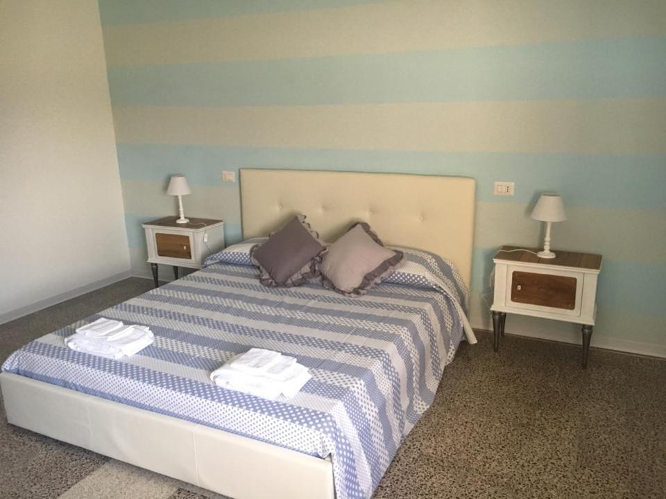 B & B Pratopiano Toano Exterior foto